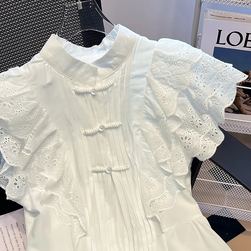 Summer Lady Temperament Fashion White Shirt Lace Stitching Flying Sleeve Blouse Women's Buckle Stand Collar Sleeveless Top