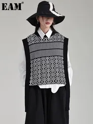 [EAM] Women Black Irregular Pattern Knitting Big Size Vintage Vest New Round Neck Sleeveless Fashion Spring Autumn 2024 1DH1622