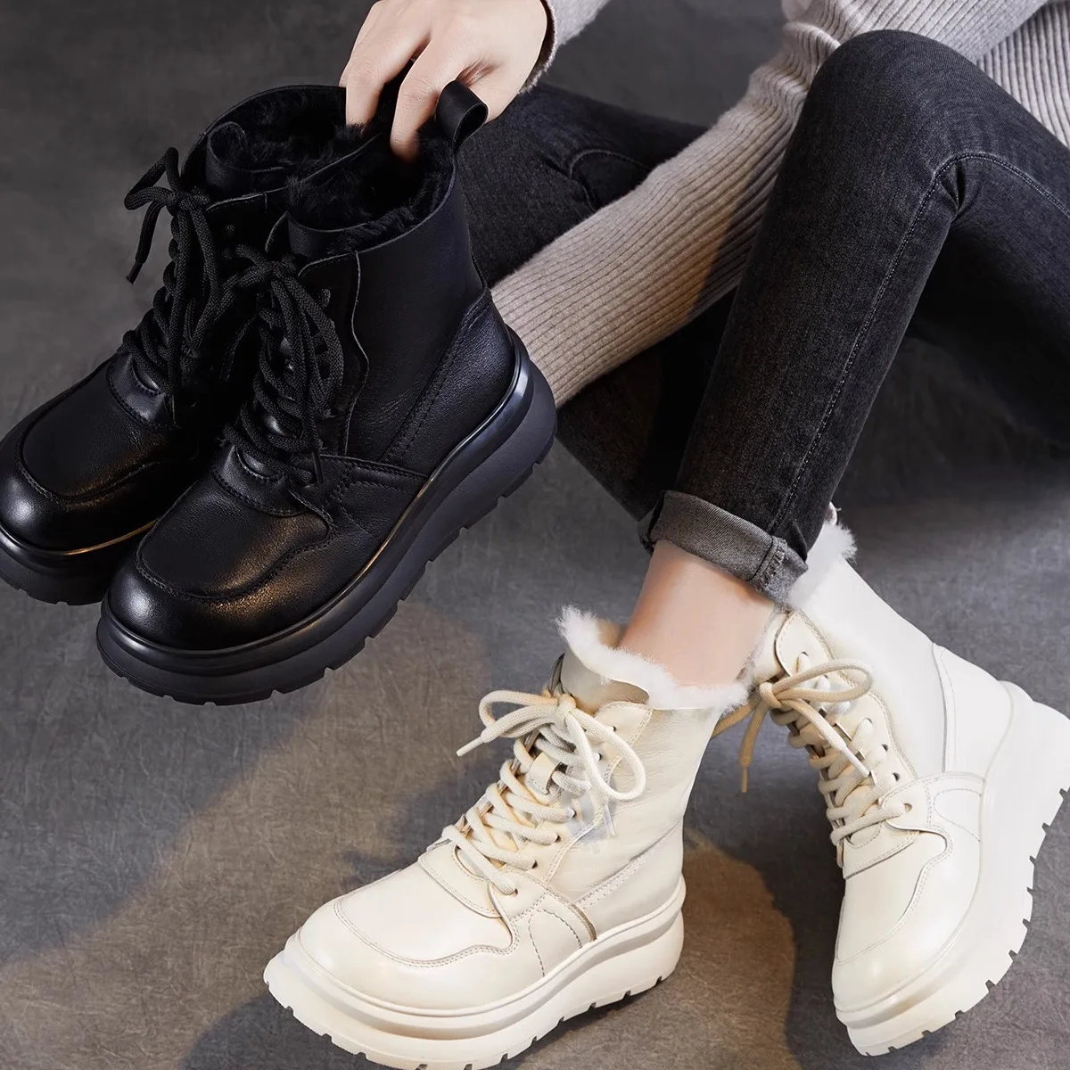 

Thick Bottom Boots Sheepskin Fur Integrated Casual Snow Boots Warm Fleece Lined Sheepskin Leather Booties