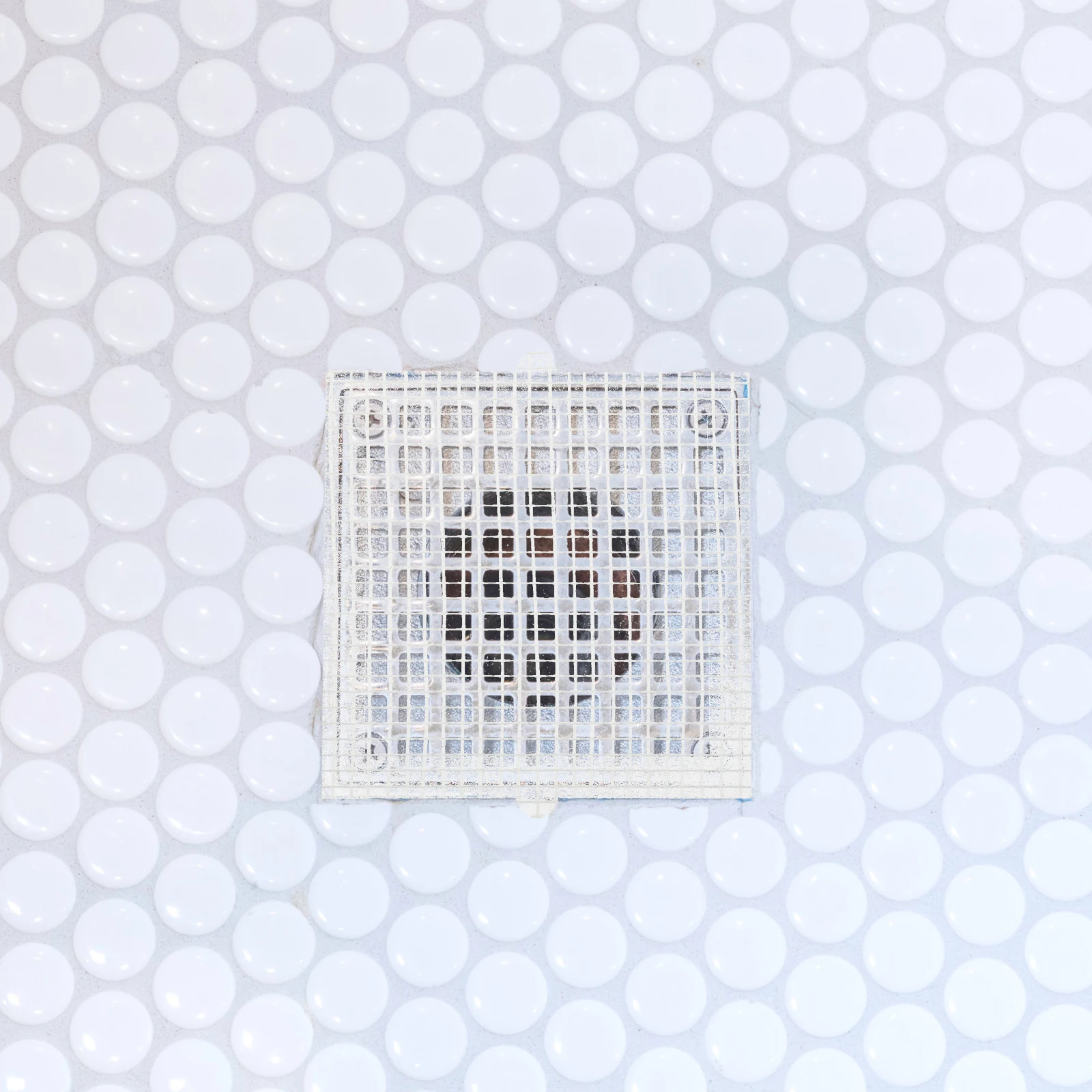 

30 Pcs Mesh Stickers Hair Drainer Pest-proof Floor Tool Glass Fiber Bathroom Filter Stickers.