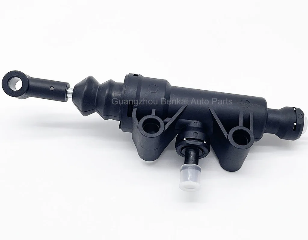 Clutch Master Cylinder For Mercedes Benz C-Class W203 2032900112