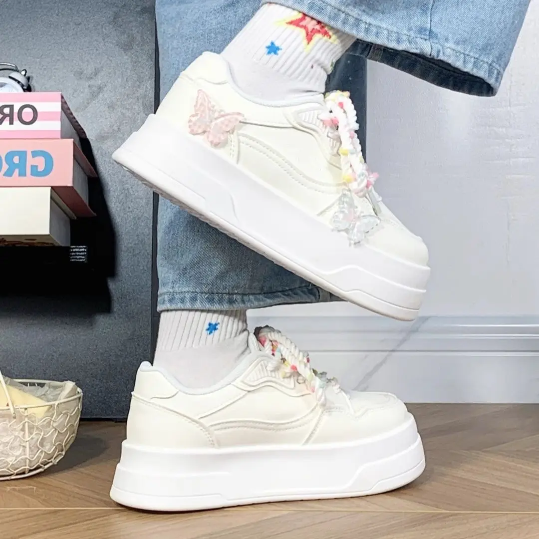 

​Petite Height Increasing Platform Shoes Women Butterfly Design 2025 Spring Trendy White Sneakers for Students