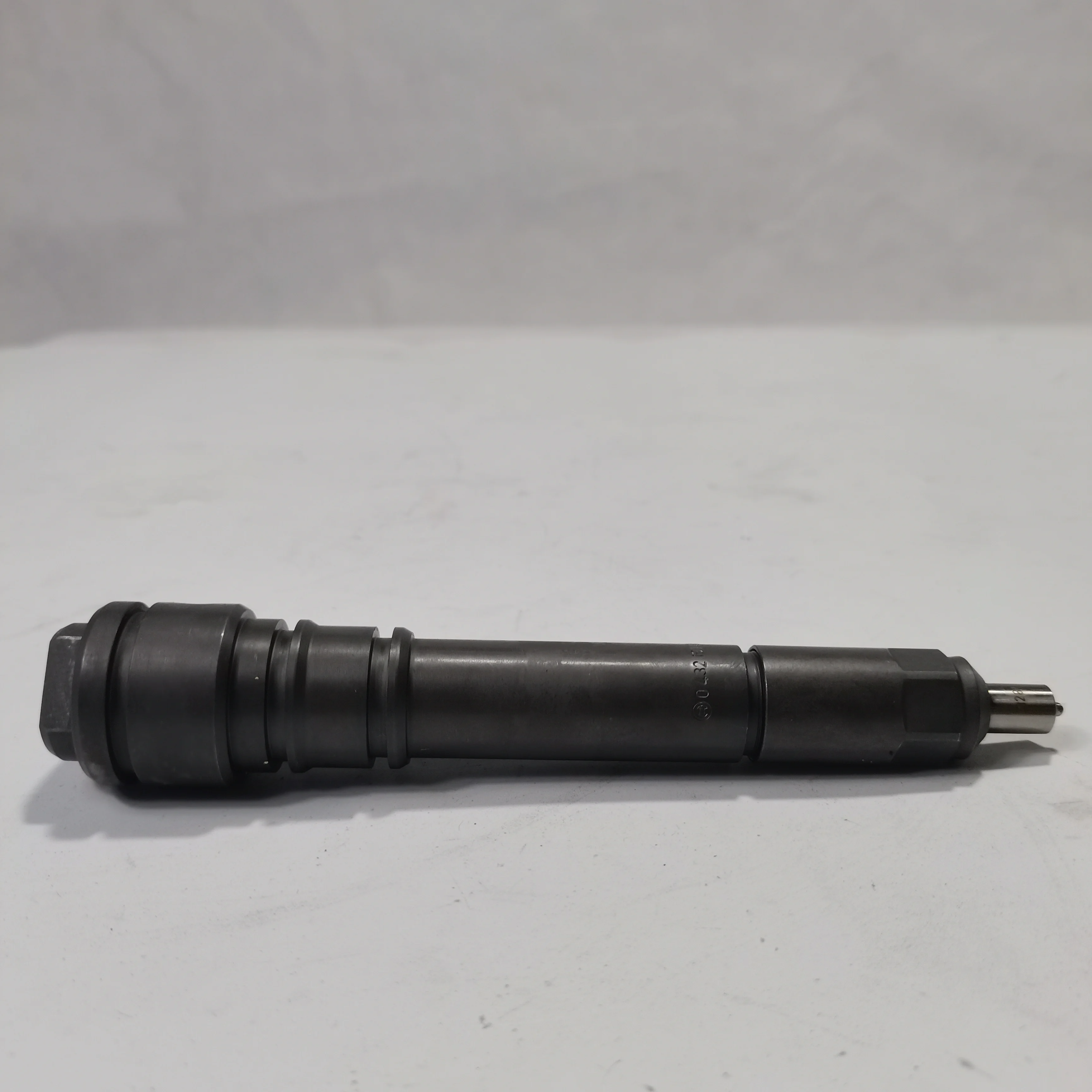 【Hot Selling】 Fuel Injector 3093283 Genuine and New  QST30 New   Engine Parts Construction Machinery Parts Su