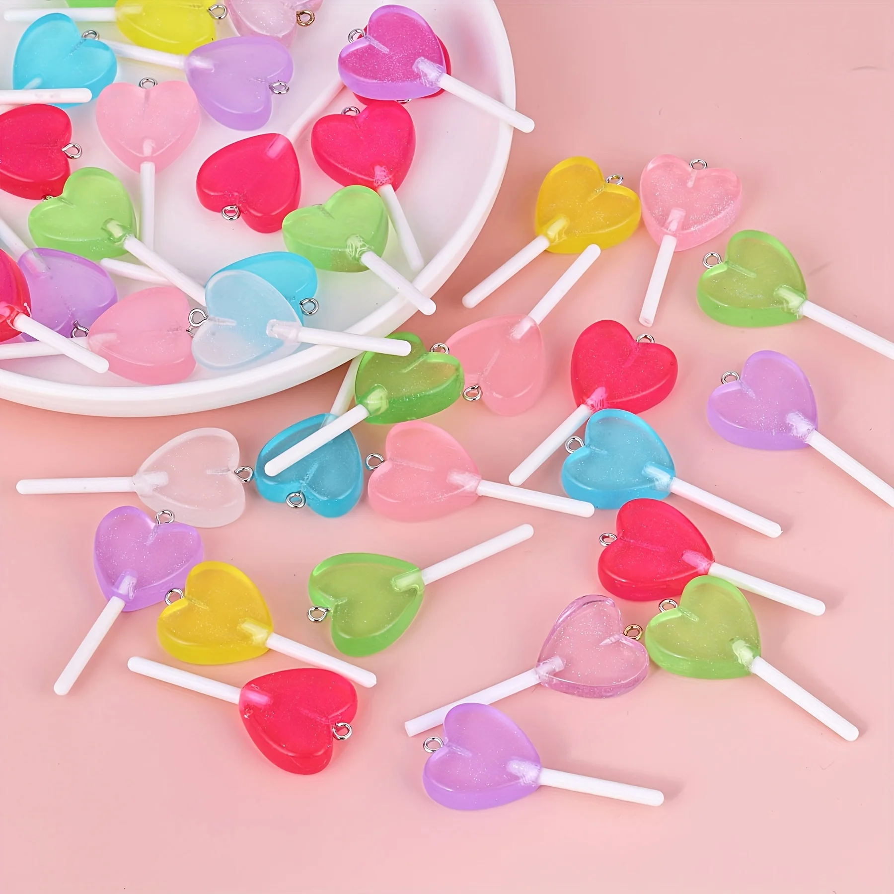 10 Uds. De dijes de piruleta con forma de corazón de colores mezclados al azar, colgantes de resina luminosos para fabricación de joyería, llavero de collar hecho a mano DIY