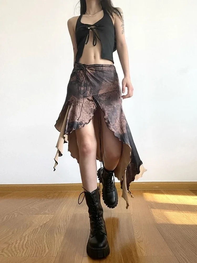 Vintage Sexy Streetwear Vacation Skirts Women American Retro Harajuku Irregular Ruffled Design Bandage Skirt Summer 2024