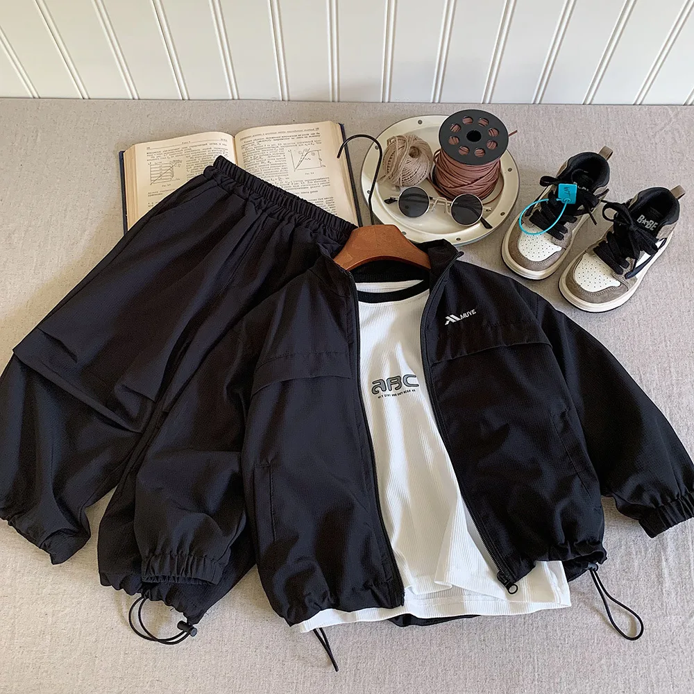 

Весенне-осенний комплект для мальчиков: черная ветровка на молнии с завязками + брюки, школьный спортивный костюм из 2 предметов, детская одежда для детей 1-12 лет