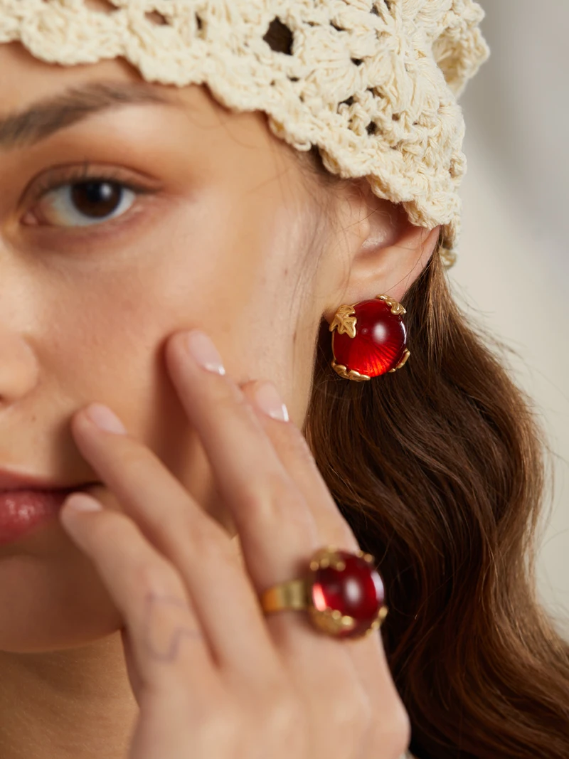 Vintage Opal Red Cat Eye Studs Earrings For Woman Antique Gold Color Leaf Natural Glass Jewelry Accessories Christmas New 2025
