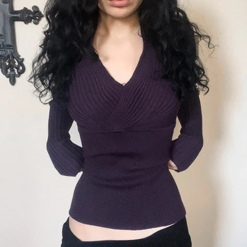 سترة أمريكية أنيقة ومثيرة بلون سادة ورقبة على شكل حرف V وتصميم متقاطع بقصة ضيقة ومزاج بسيط للاستخدام اليومي للنساء