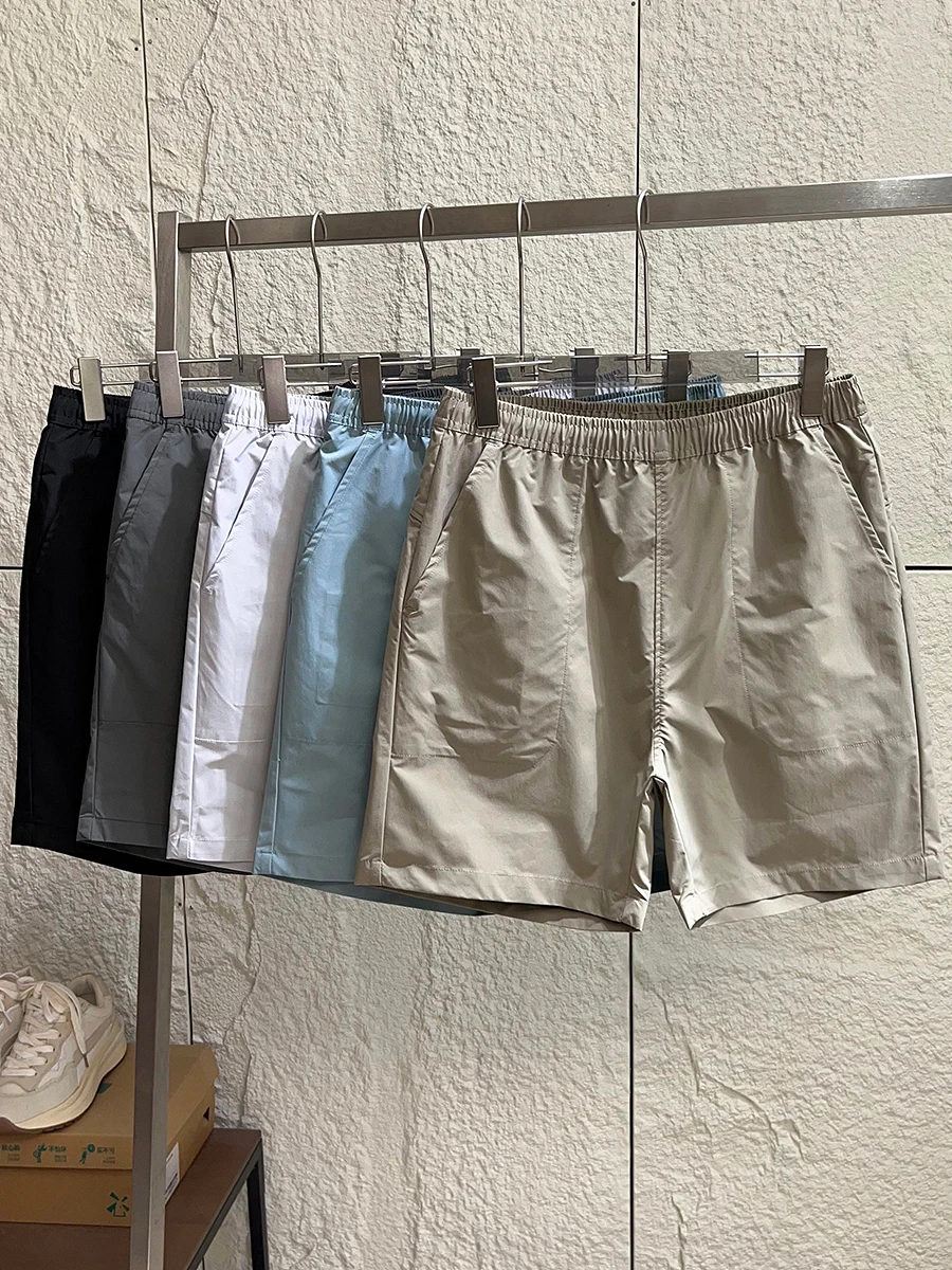 

Men's Lightweight Elastic Waist Shorts Breathable Quick Dry Moisture Wicking Summer Casual Sports Shorts Comfortable Loose Fit