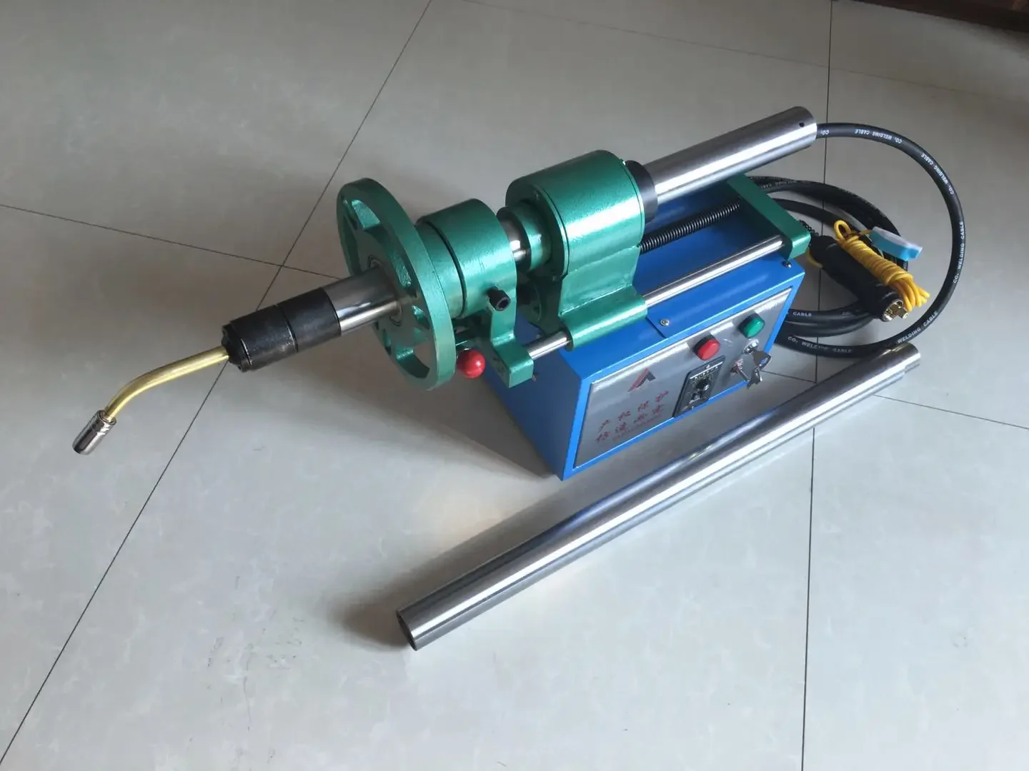 China high quality automatic inner circle welding machine 220V machine for sale