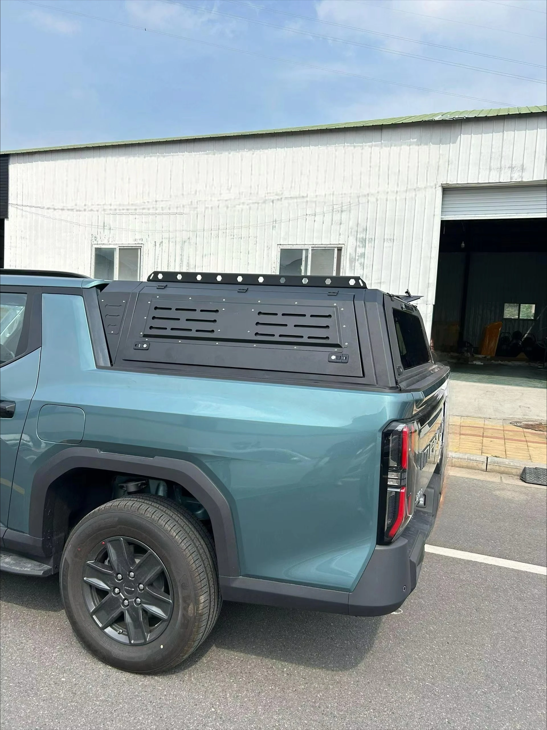 Quality  Pickup Hardtop Truck Canopy for TOYOTA 2009-2013 Tundra 5.5ft 6.5ft  No Drill Installation Tonneau Cover