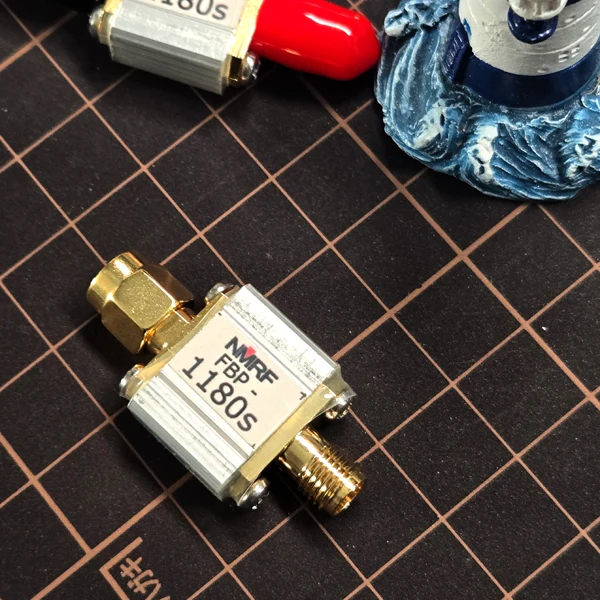 

Полосовой фильтр SAW Интерфейс SMA для полосового спутникового позиционирования Beidou B2 диапазона 1176 МГц