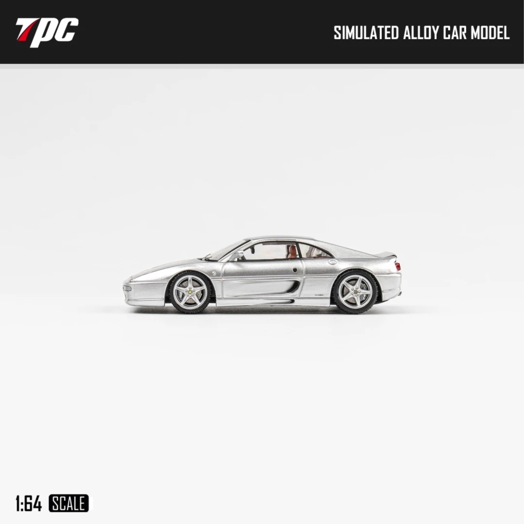 TPC 1:64 F355 สี่สีในปี 2025 คอลเลกชันของขวัญรุ่นรถขนาด