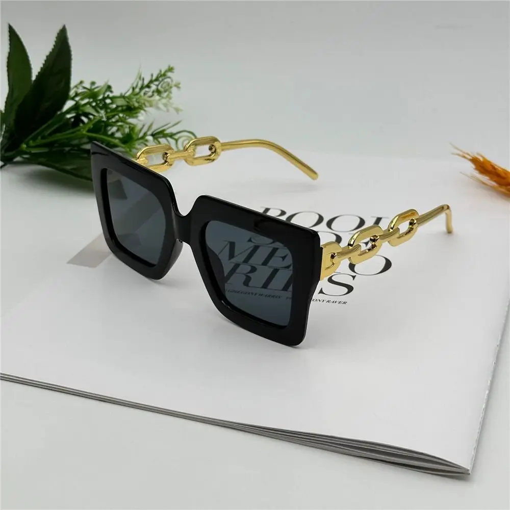 

Fashion UV400 Protection Oversized Square Sunglasses Vintage Luxury Beach Sunshade Sunglasses Retro Eyewear for Women & Men