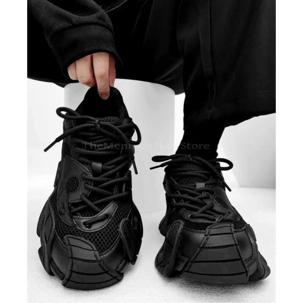 

Thick Soled Casual Sports Dad's Shoes Men Black and Silver Warrior Sneakers Big Toe Sports Shoes Couple's Outdoor Hiking Shoes