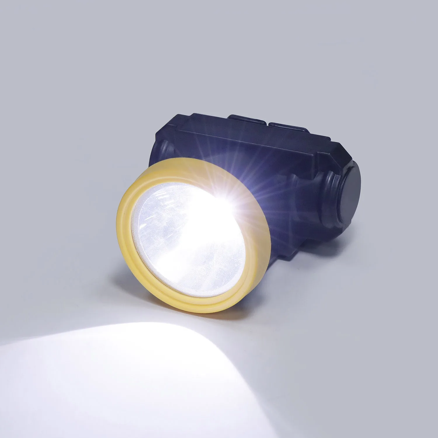 

Налобный фонарь сильного света, USB перезаряжаемый датчик движения, 139A, портативный фонарь для рыбалки, кемпинга, уличный налобный фонарь, рабочий фонарик