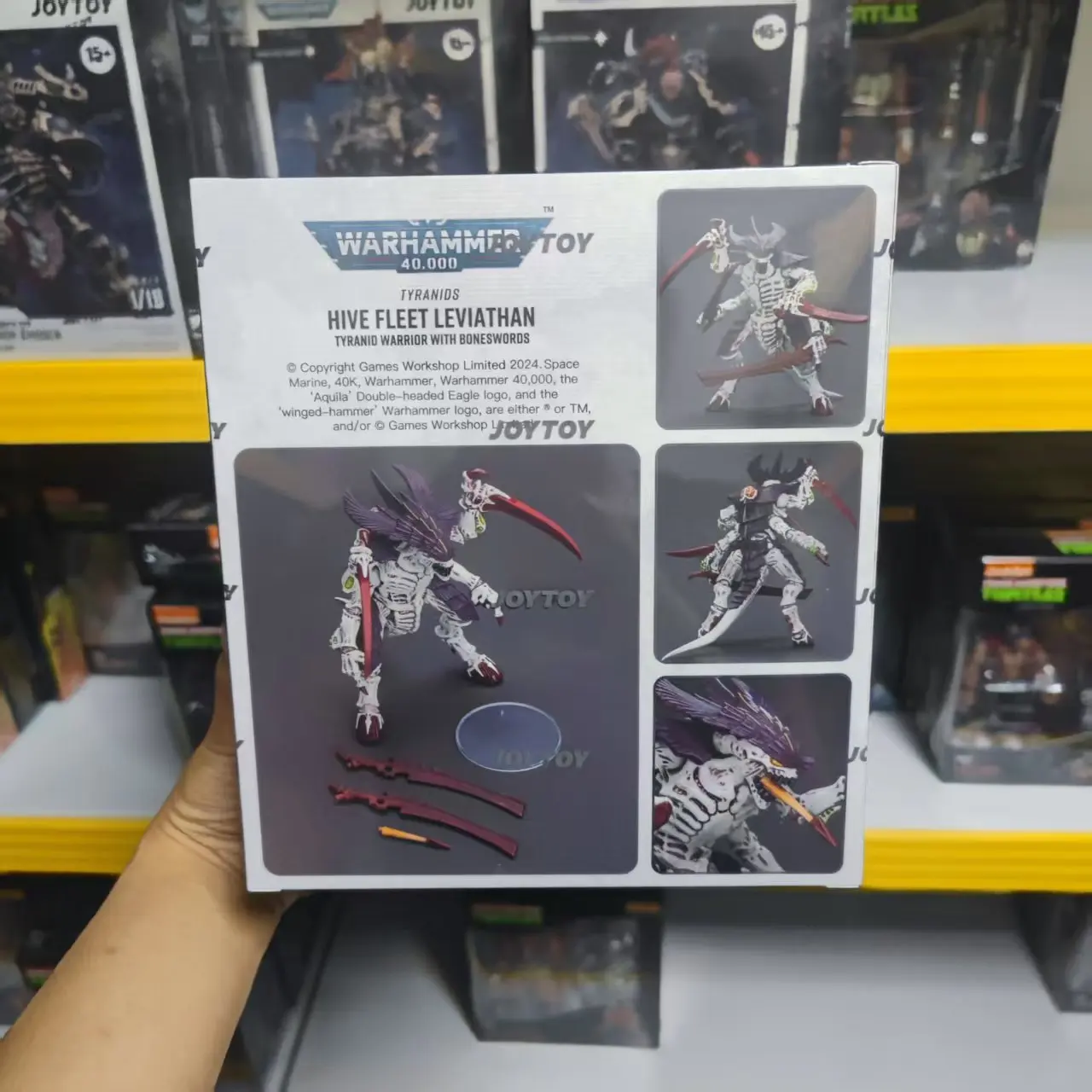 【JOYTOY】วอร์แฮมเมอร์ 40K ไทแรนิดส์ ฮีฟฟลีท ลีวายแธธาน ฟิกเกอร์แอคชั่น 1/18 ของเล่นอนิเมะ