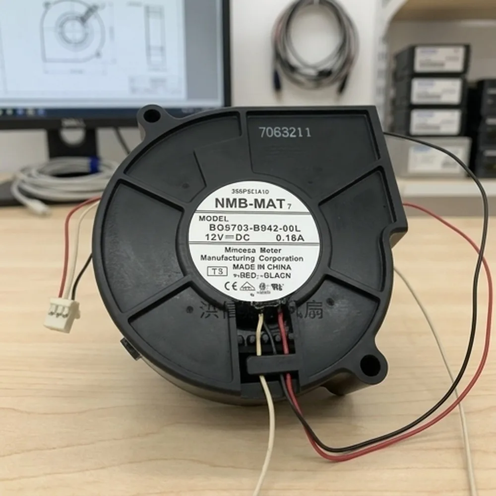 

For 1pcs NMB BG0703-B042-00L 12V 0.16A 7CM 7525 projector 3-wire turbo fan