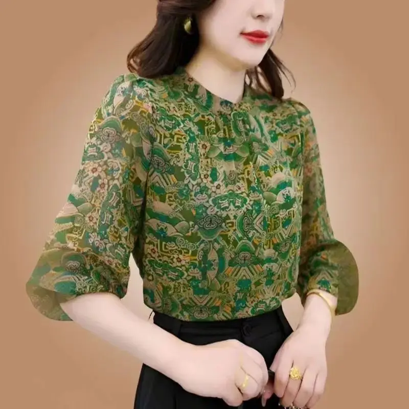 

Spring and Summer New Fashion Style Floral and Western Style Loose and Slimming Versatile Long Sleeved Top for Women