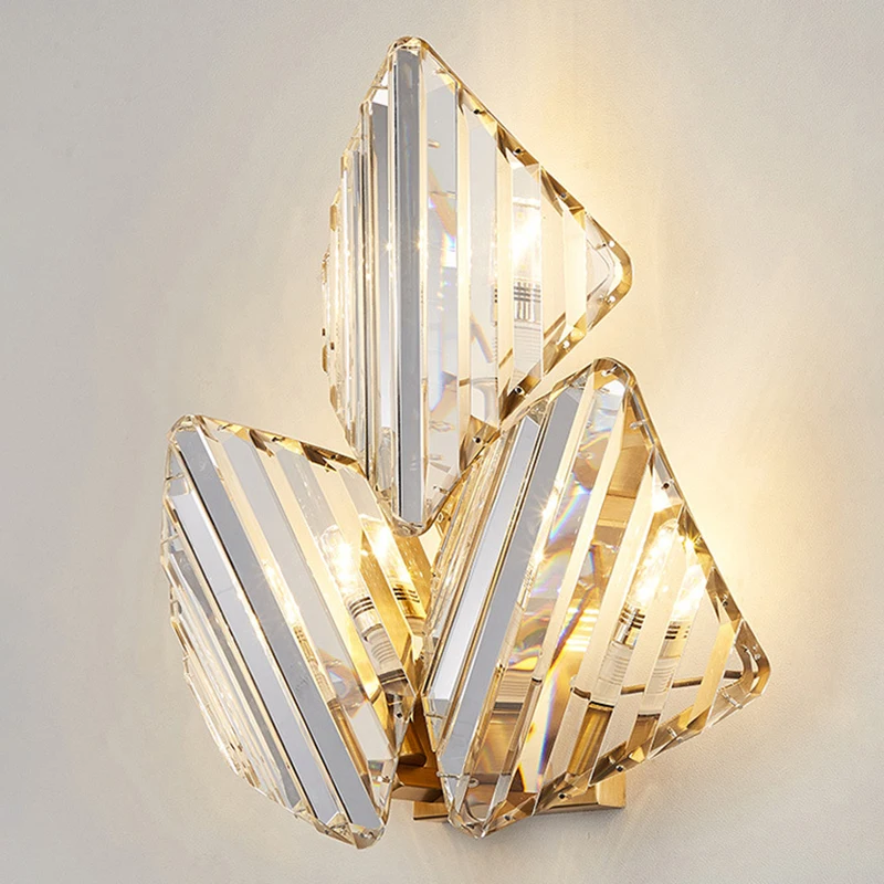 

Crystal LED Wall Lamp Modern Light Luxury Wall Light Gold Wall Sconce Indoor Lighting Home Decor for Living Room Bedside Bedside