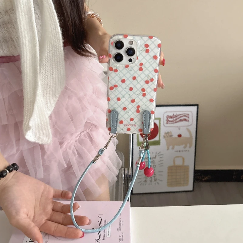 Blaue Streifen-Karo-Muster-Handyhülle für iPhone 17, 16, 15, 14, 13, Pro Max, niedliche, süße Luxus-Cartoon-Abdeckung mit Kirschanhänger