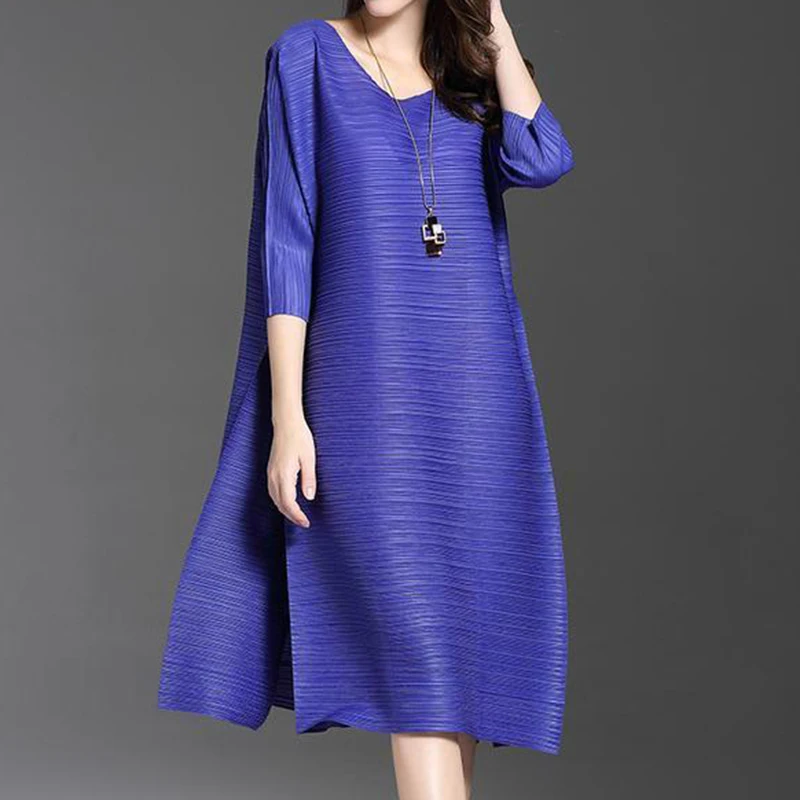 2023 Autumn New Pleated A-line Women's Korean Version Loose Size Dress Summer Hundred Pleated Mid length