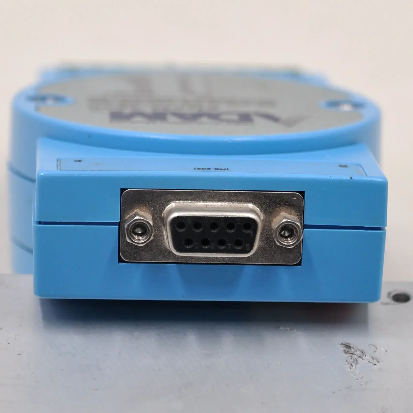 ADAM-4520 Isolated RS-232 To Rs-422485 Converter USB converter Serial converter Repeater Surge Suppressors Used