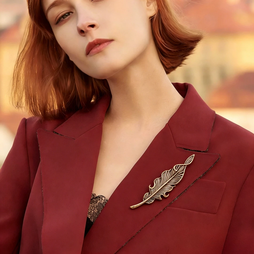 Baroque Luxury Leaf-Design Brooches for Men and Women, Jewelry and Accessories, Surprise Gifts for Couples for Weddings