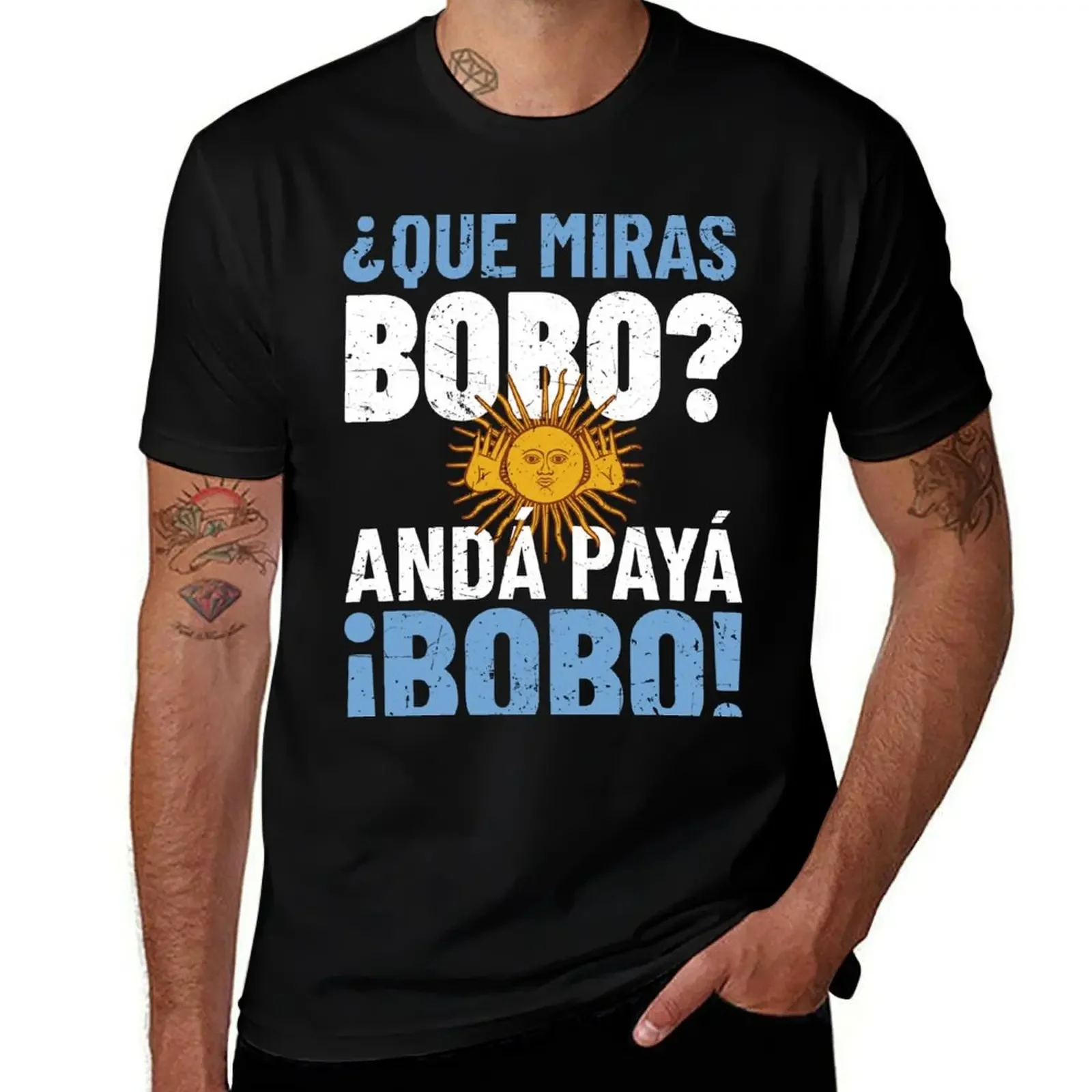 

Que Miras Bobo. Funny Argentina Speech Meme Distressed T-Shirt rapper graphic tees oversized t shirt Louboutins T-shirt men