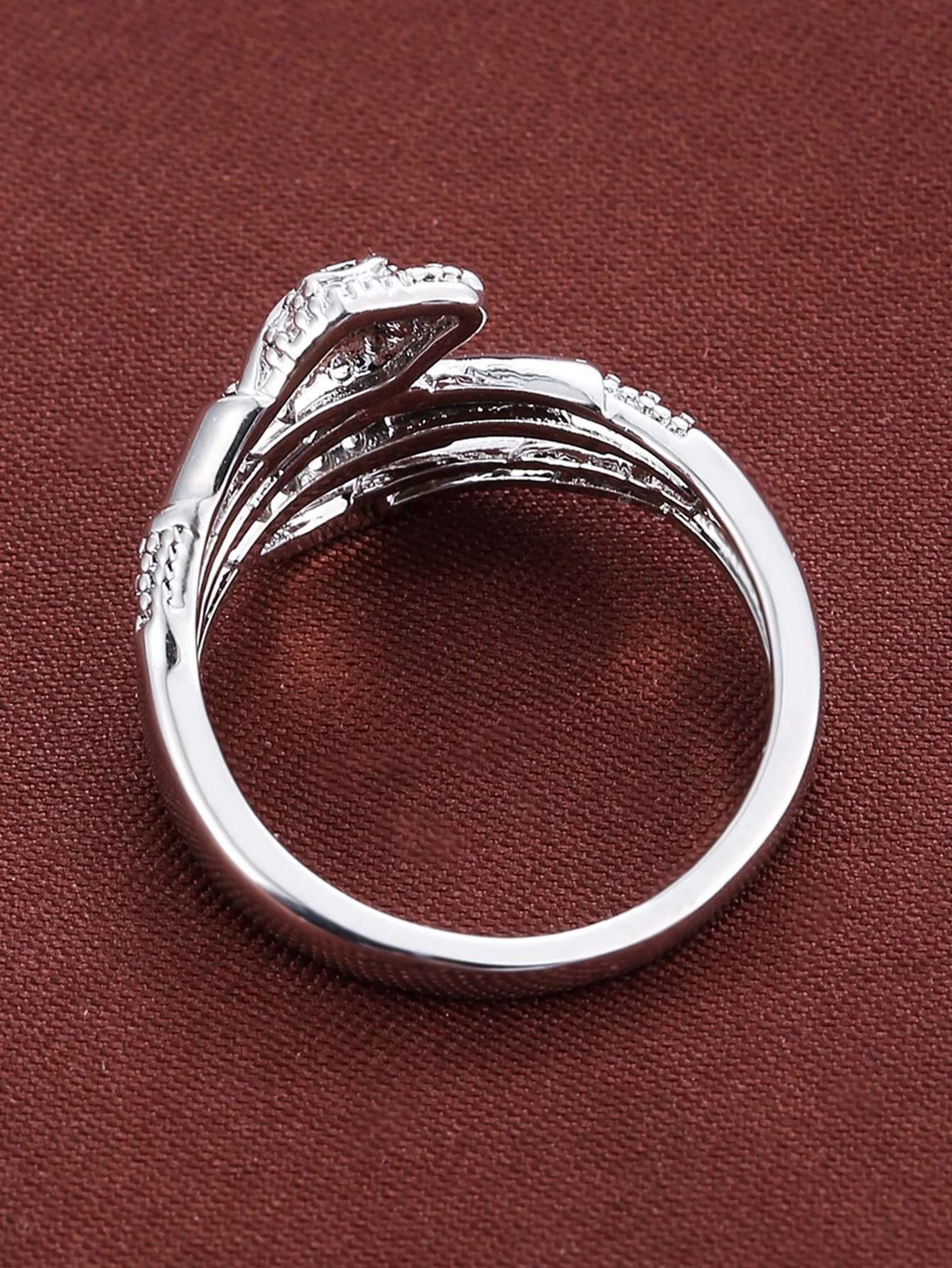 Anello da donna con zirconi si - Event Suppliers recensione e prezzo