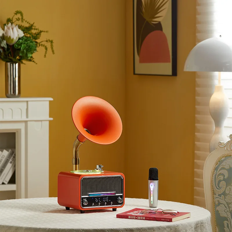 New models listed in 2025 Modern mini phonograph Bluetooth speaker Karaoke living room home high-end gift