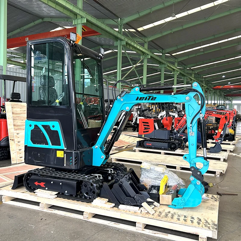 Multifunzione LT1015 Mini escavatore 1.5Ton motore Diesel Micro cingolato di alta qualità 1500kg piccolo produttore di escavatori spedizione gratuita