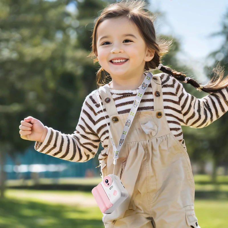 Digitale Sofortbildkamera für Kinder, Spielzeug für Kinder, Foto- und Video-Thermodruckkamera mit 32 g Speicherkarte, 3 Rollen Druckpapier