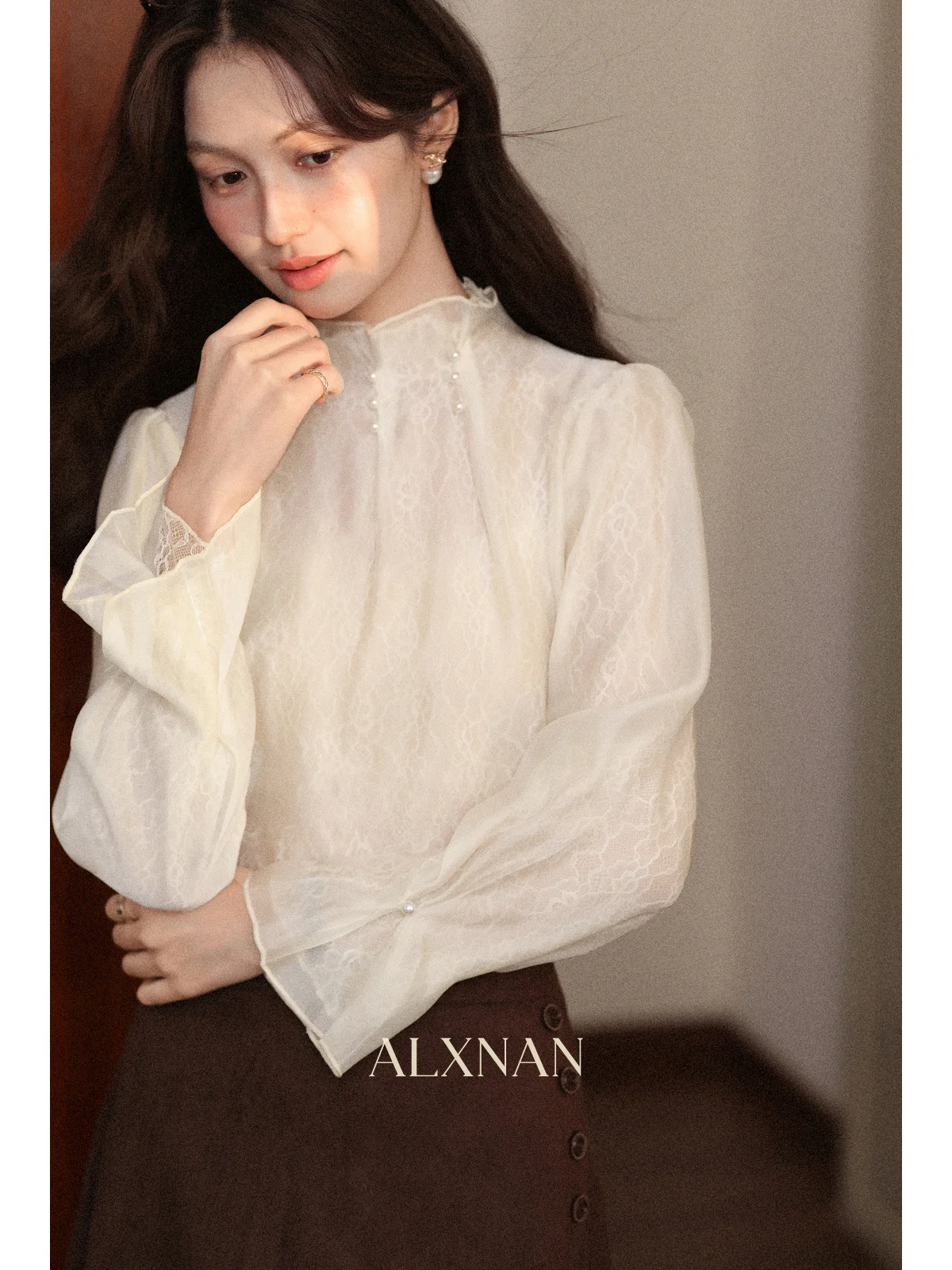 

Женская блузка South Deer Wing Flower Ci Thousand Gold Wind Long Sleeve, ранняя осень, очень красивая, пшеничного цвета