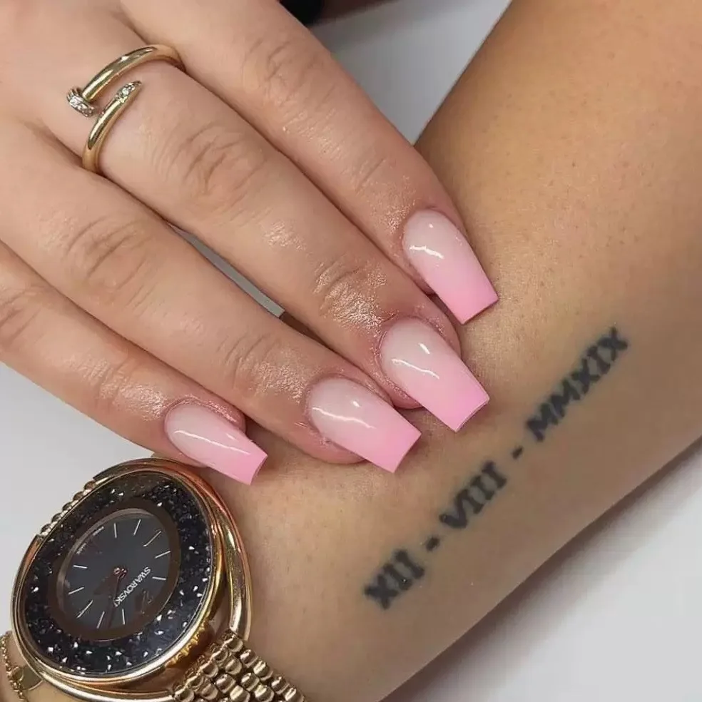 

24pcs Short Ballet Gradient Pink Press on Nails Simple Fake Nails Full Cover Wearable False Nails