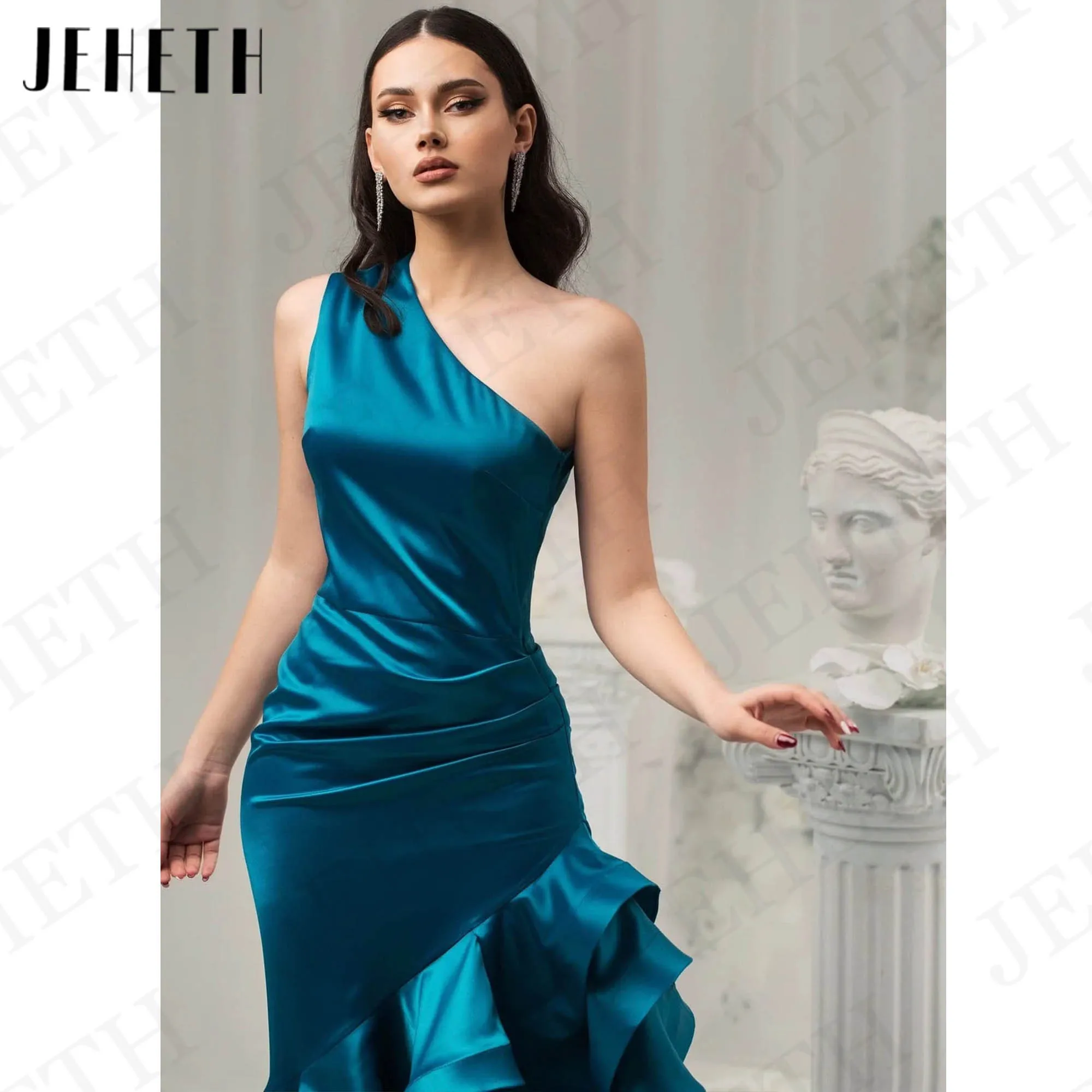 JEHETH Cetim Ocasião Formal Vestidos Dubai Um Ombro Sereia Vestido De Noite Ruffle Sem Mangas Pavão Azul Vestidos de cetim para ocasiões formais em Dubai  Vestido de noite sereia de um ombro só Vestido sem mangas com b