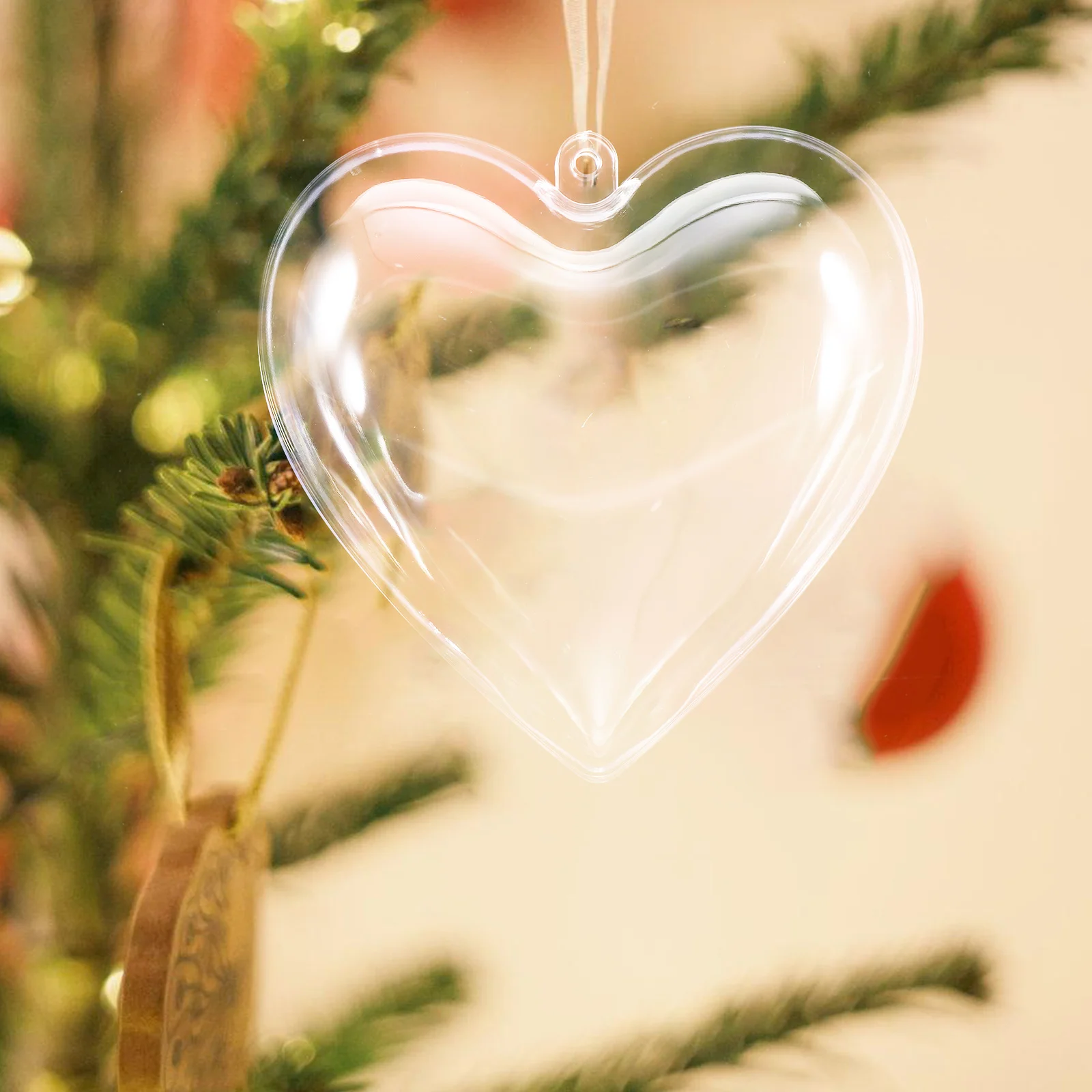 

5Pcs Clear Fillable Heart Shaped Boxes Plastic Candy Containers for Wedding Xmas Holiday Party Hanging Decorative Ornaments