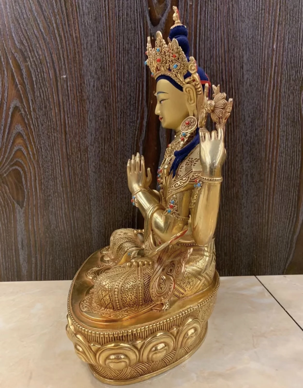 Wholesale high good quality Buddha statue Nepal Tibet Shadakshari Avalokitesvara Bodhisattva Buddha HOME Altar good worship