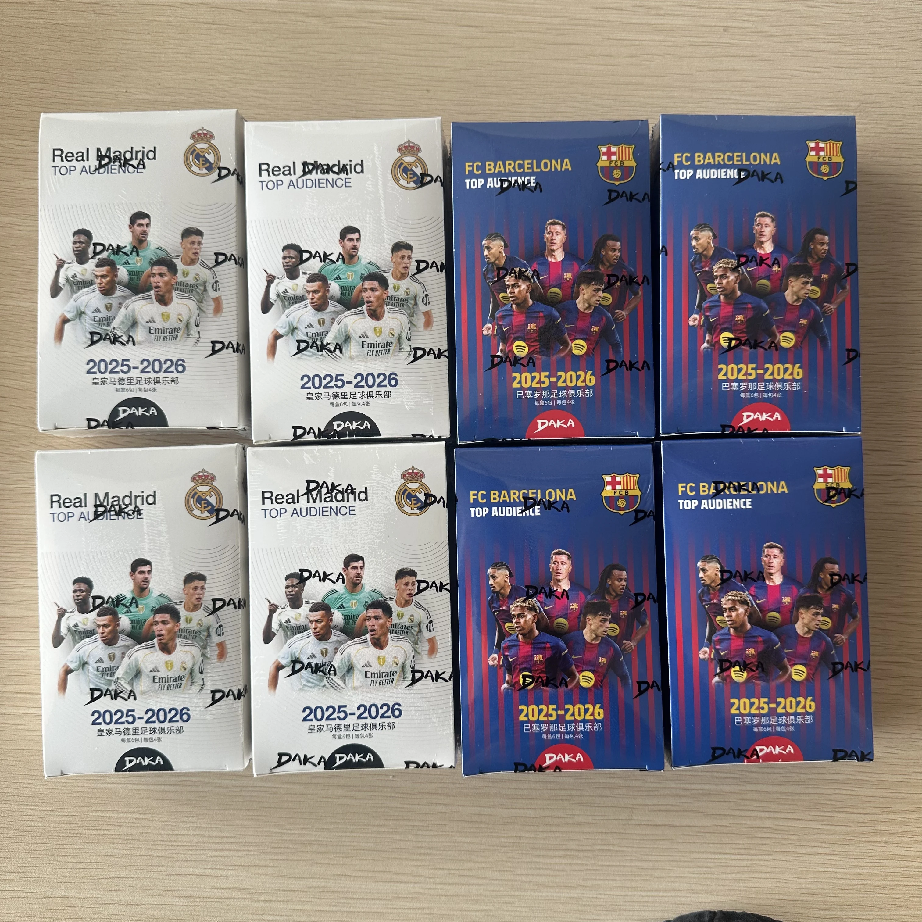 

Оригинальная коллекционная карточка DAKA Top Audience Series 2 Football Star 2025-26 с автографом, оценкой и официальным боксом клуба — идеальный подарок