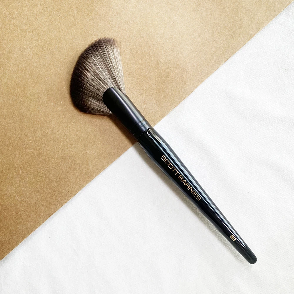 SCOTT Barnes Luxury Fan Shape Sheer Powder Brush #66 Soft Synthetic Hair Blush Highlight Blending Cosmetic Makeup Brush