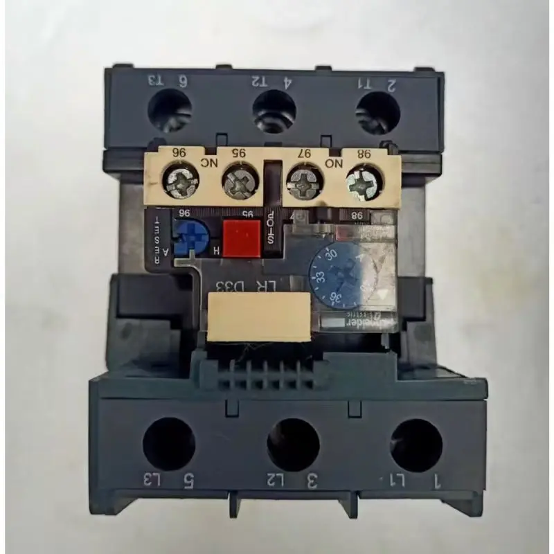 

95% new Schneider relay with base LR D33 LRD 3322C