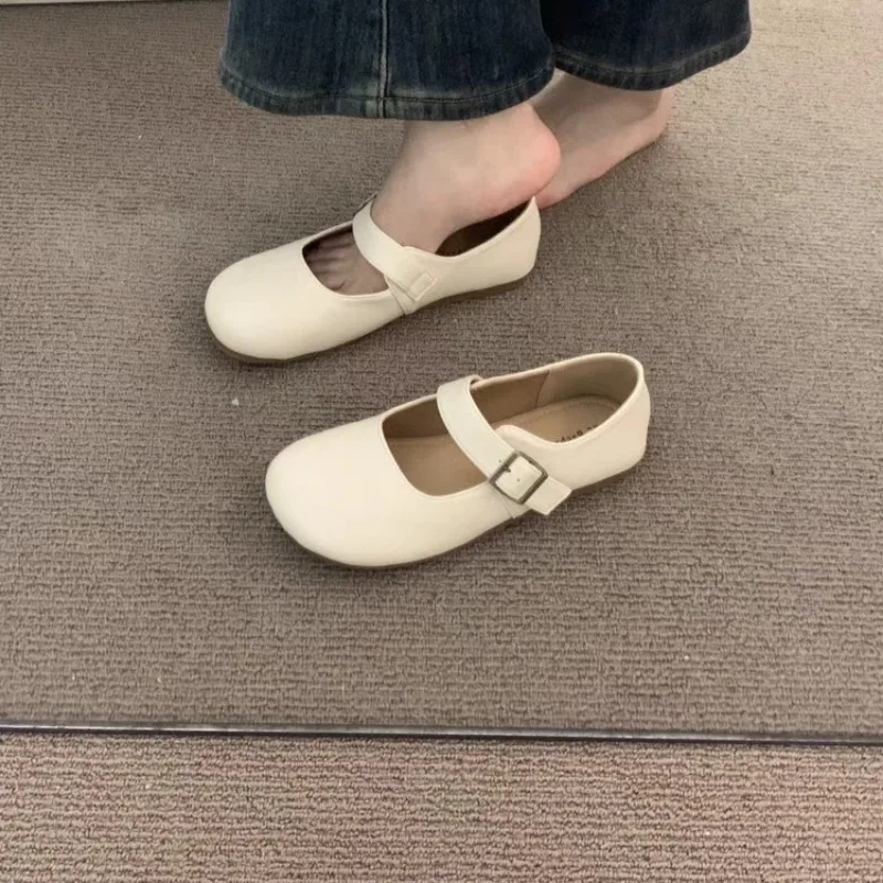 

Retro Woman Shoes Shallow Mouth Round Toe Autumn Female Footwear Leather New Comfortable Fall Dress Flat Mary