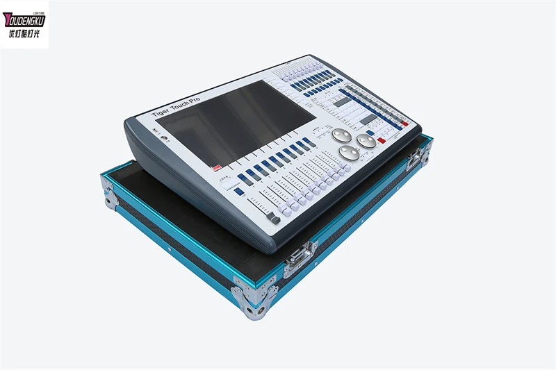 1 piece with flightcase Avo light controller console dmx 512 controller tiger touch pro console titan dj light controller dmx