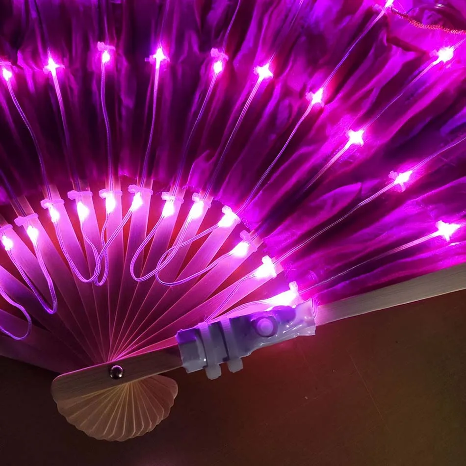 Accessoires de danse du ventre LED Silk Veil Fan avec 180cm Belly Dance LED Silk Fan Dance Performance Props Colorful Luminous Silk Fan