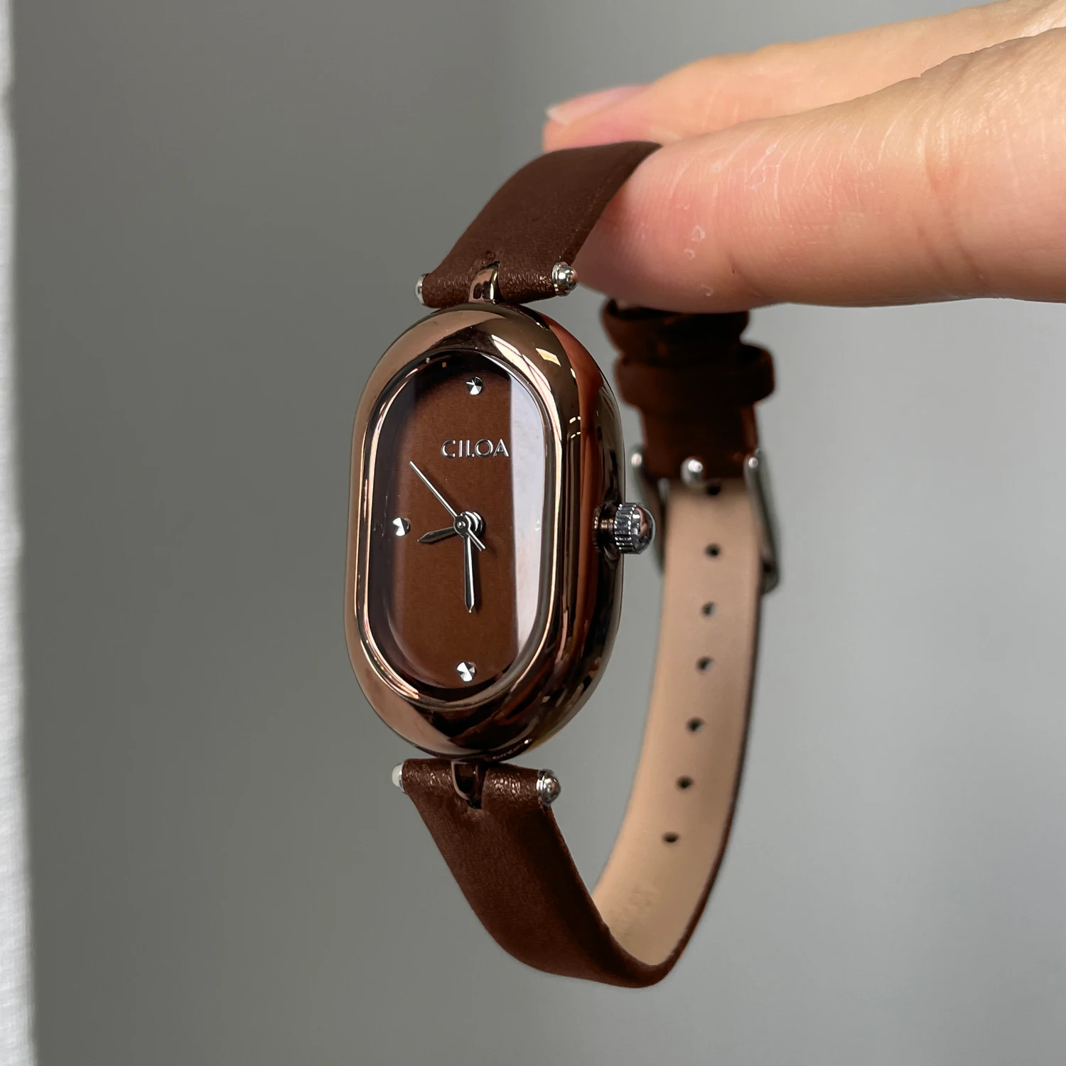 Elegant Coffee Oval Women Watch Rhinestone Dial Beaded Metal Bracelet Wristwatch Luxury Vintage Ladies Quartz Dress Watch Jewelry Gift
