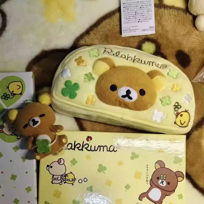 กระเป๋าใส่ปากกา/เครื่องเขียน/เครื่องสำอาง ลายการ์ตูนญี่ปุ่นน่ารัก ริลัคคุมะ ซีรีส์ใบโคลเวอร์สี่แฉก ของขวัญสำหรับนักเรียน