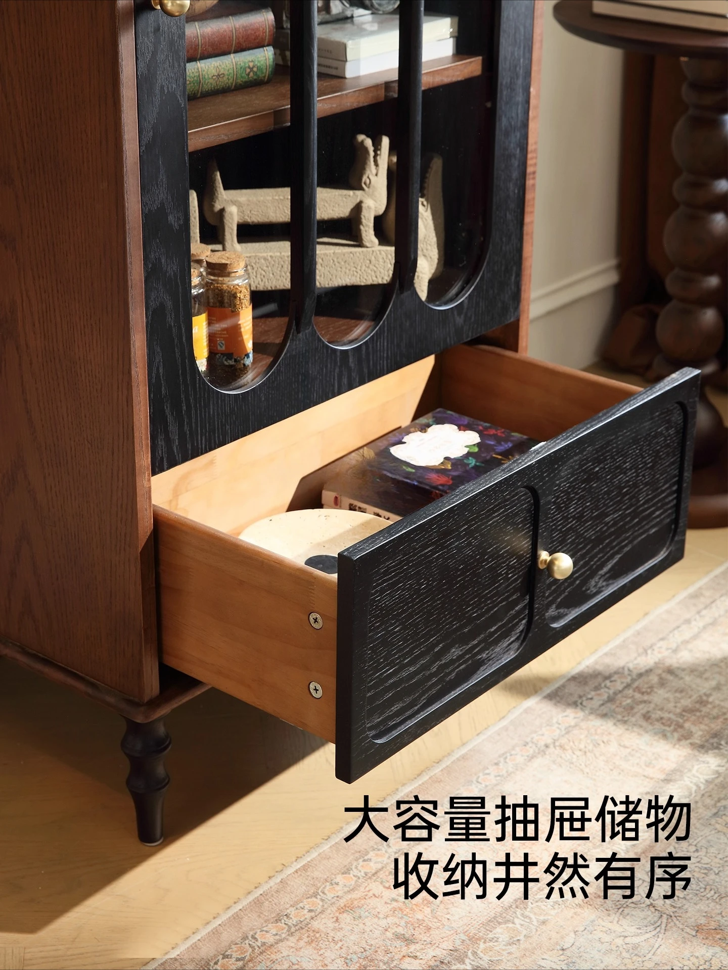 خزانة جانبية للتخزين من الخشب الصلب على الطراز القديم، خزانة مشروبات لغرفة المعيشة، خزانة عرض حائط بريان الراقية