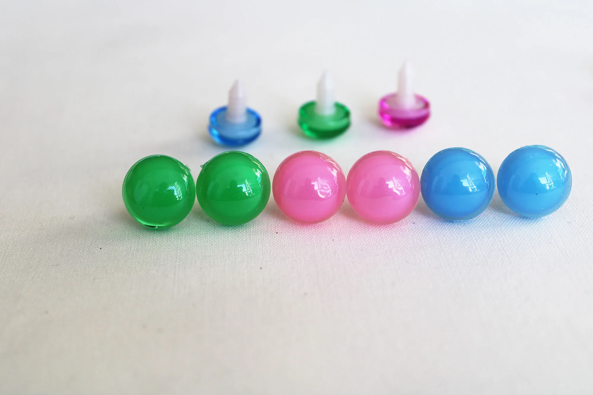 30 stks nieuwe 16mm ronde ogen roze blauw groene kleur veiligheid speelgoed ogen met wasmachine voor pluche pop kleuroptie