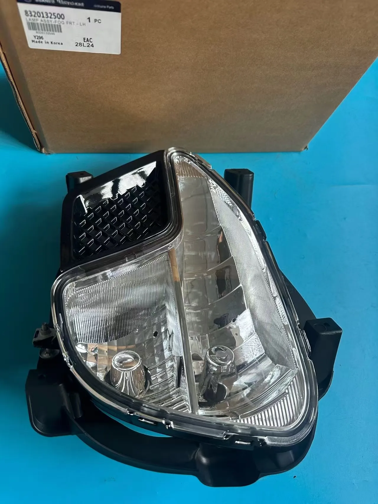 Front Bumper Fog Lamp Fog Light Assembly Left 8320132500 Right 8320232500 For Ssangyong Actyon Actyon Sports II 2013-2018