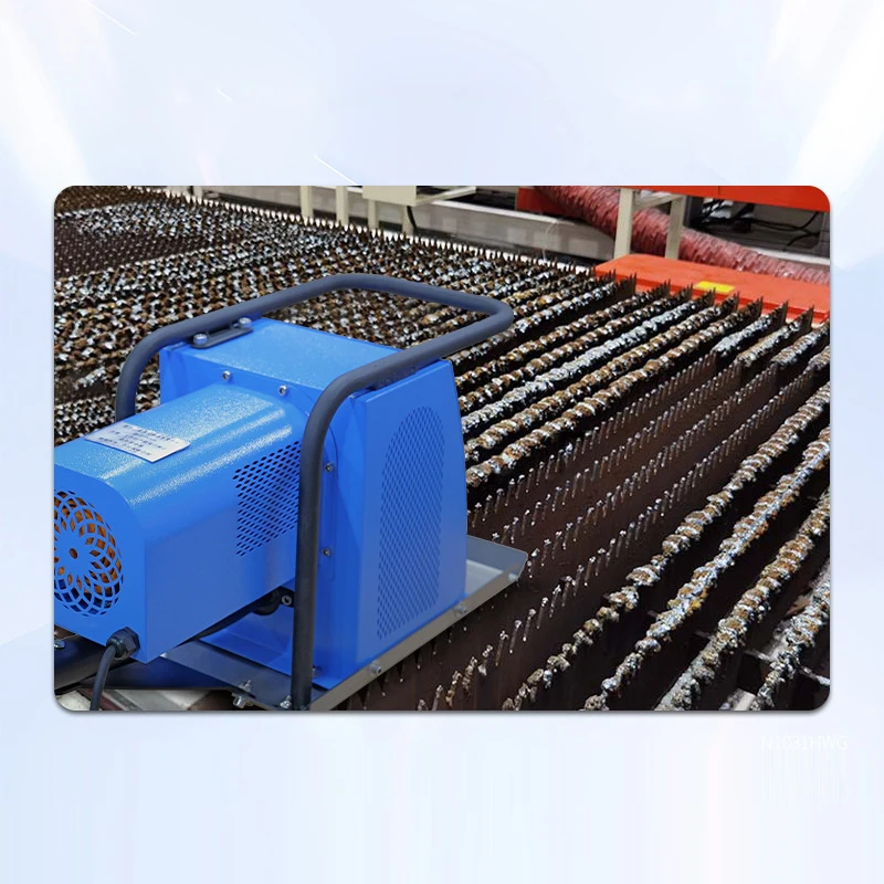 آلة إزالة الخبث بشبكة السيف بالليزر، آلة تنظيف الخبث على سطح شبكة السيف، آلة إزالة الخبث بالليزر ذات الدفع اليدوي